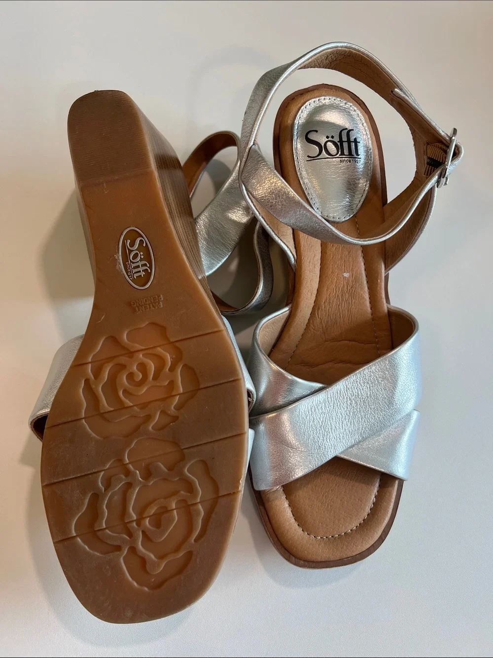 Sofft - 9, Silver Leather Strappy Wedge Sandals